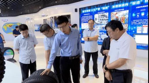 加快培育“智能制造”發(fā)展新優(yōu)勢(shì) 加快培育“智能制造”發(fā)展新優(yōu)勢(shì)