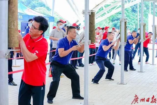 廣東農(nóng)墾隊(duì)胡忠華、楊秀文、熊朝云和海南農(nóng)墾隊(duì)黃鵬分列第2至5名