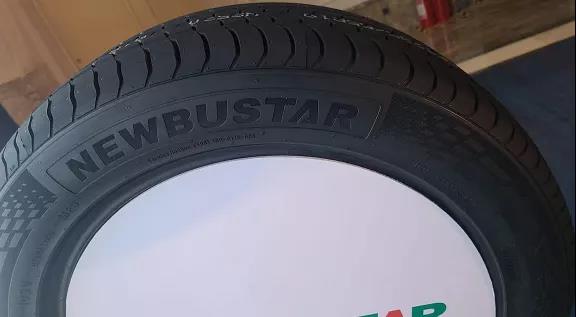 來(lái)自世界各地的300余位重要經(jīng)銷(xiāo)商、嘉賓等，參加了線上線下直播活動(dòng)