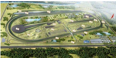 華東試驗(yàn)場(chǎng)位于山東省東營(yíng)市黃河三角洲農(nóng)業(yè)高新技術(shù)產(chǎn)業(yè)示范區(qū)，占地面積約608公頃，計(jì)劃分二期建成。2021年初，中交一公局中標(biāo)一期一階段工程。